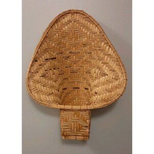 Vintage Wicker Rattan Peacock Fan Back Basket Planter Wall Hanging Doll Chair